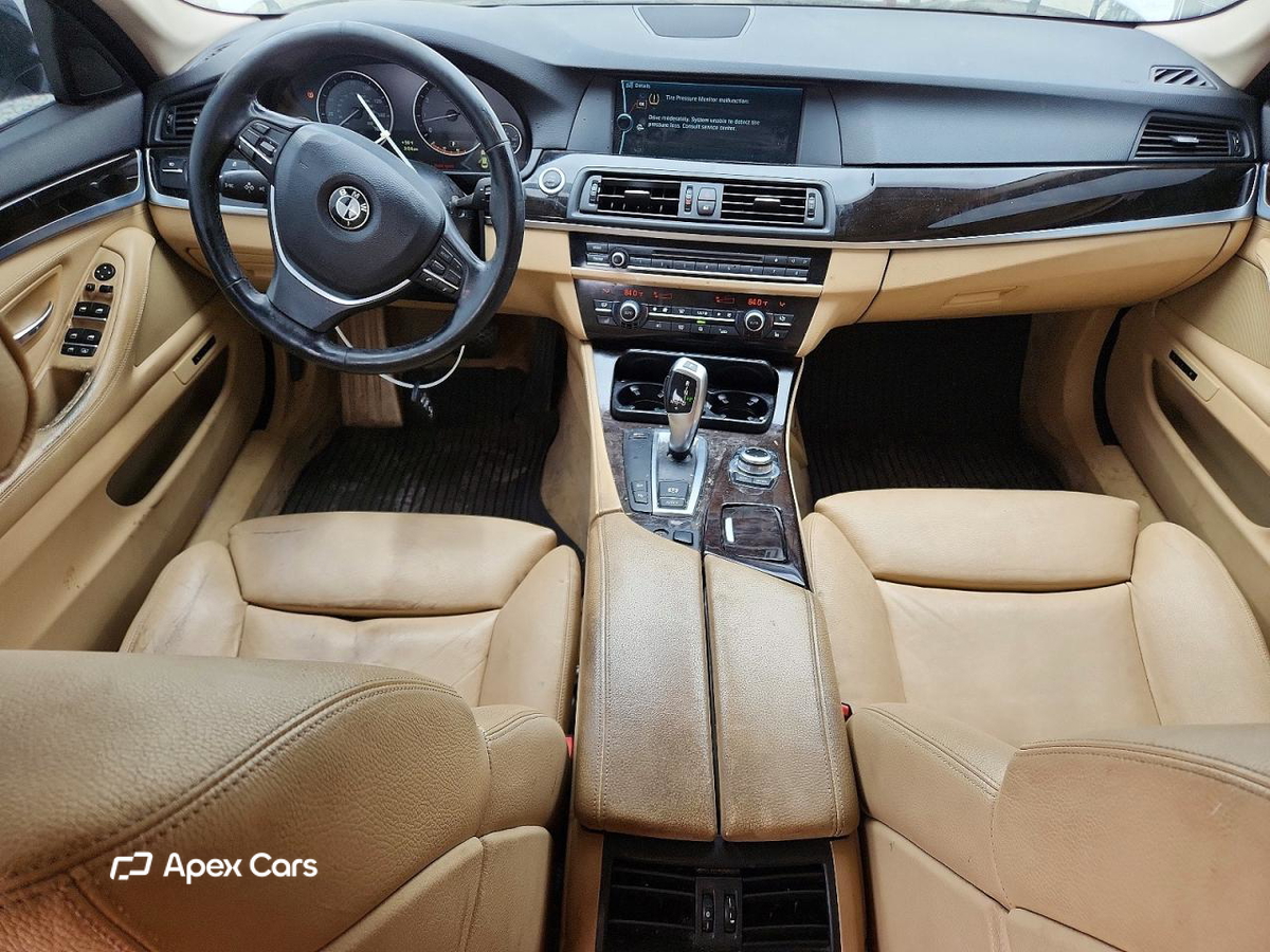 BMW Series 5 2011