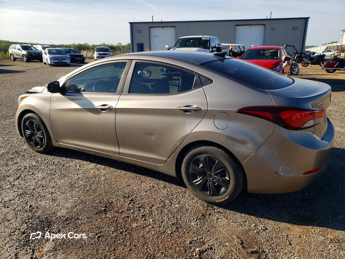 Hyundai Elantra 2016