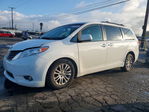 Toyota Sienna 2011