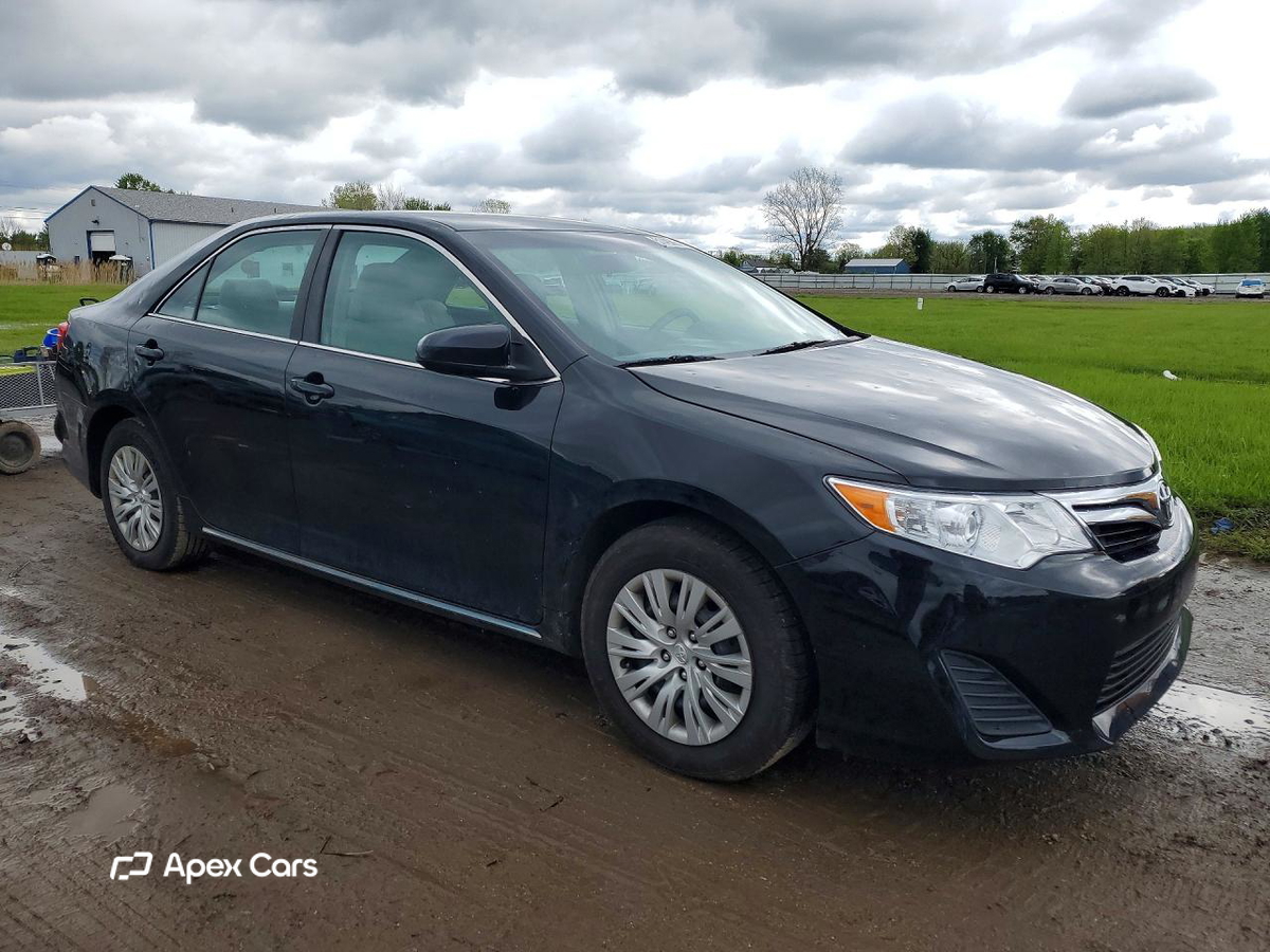 Toyota Camry 2012
