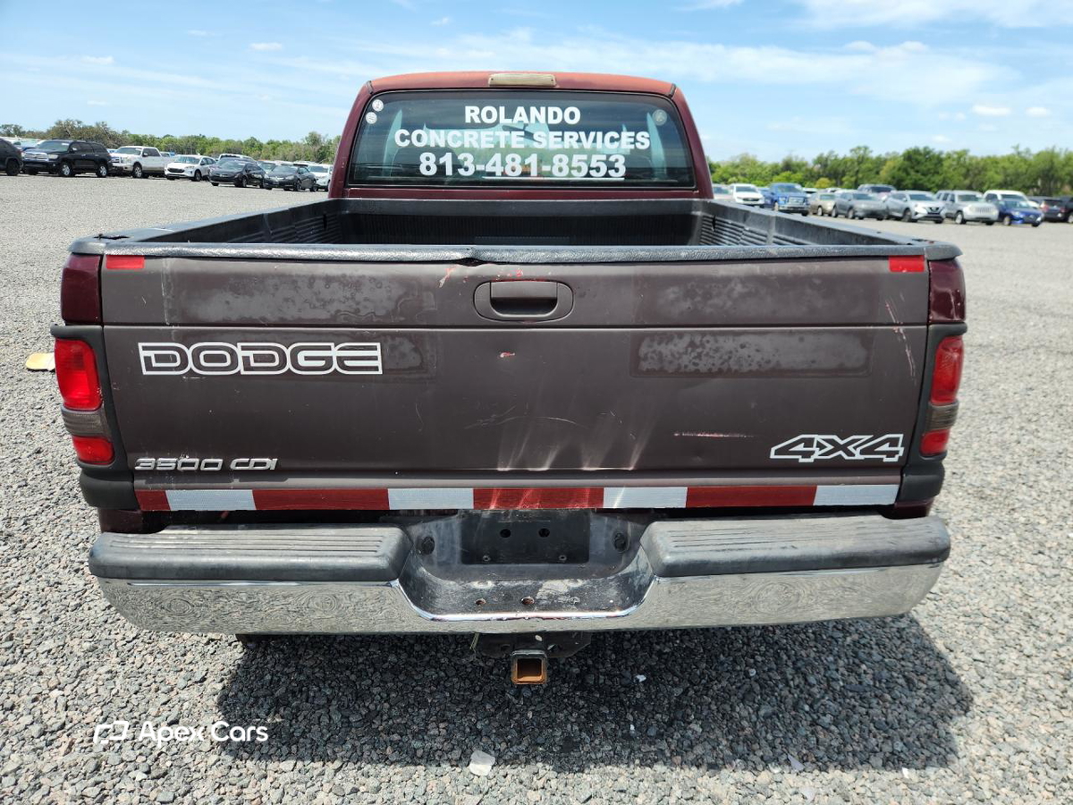 Dodge RAM 2000