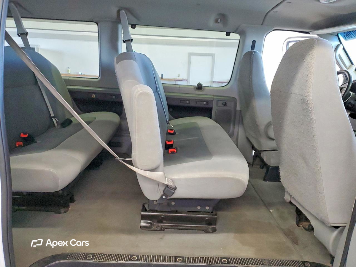Ford Econoline 2008