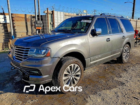 Lincoln Navigator 2015 - Image 1 of 13