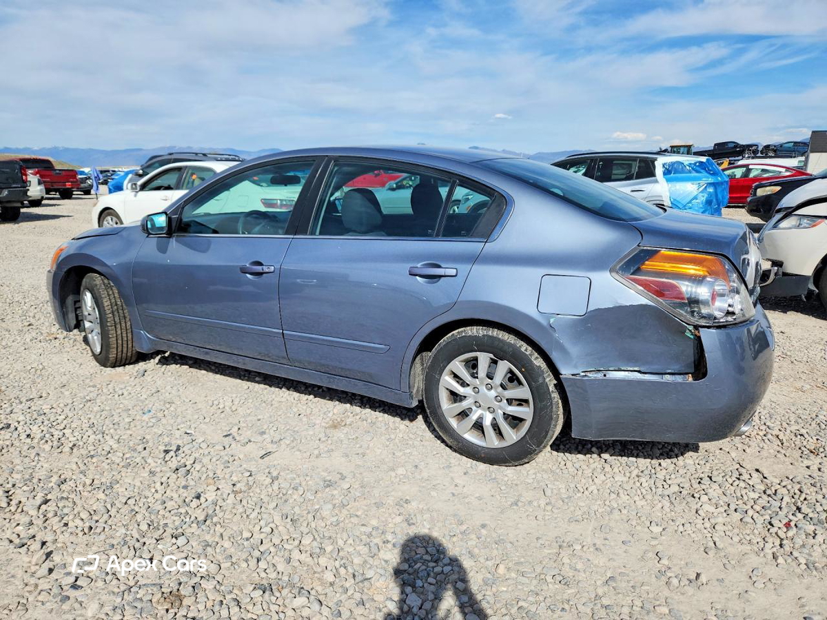Nissan Altima 2010