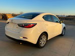 Scion iA 2016