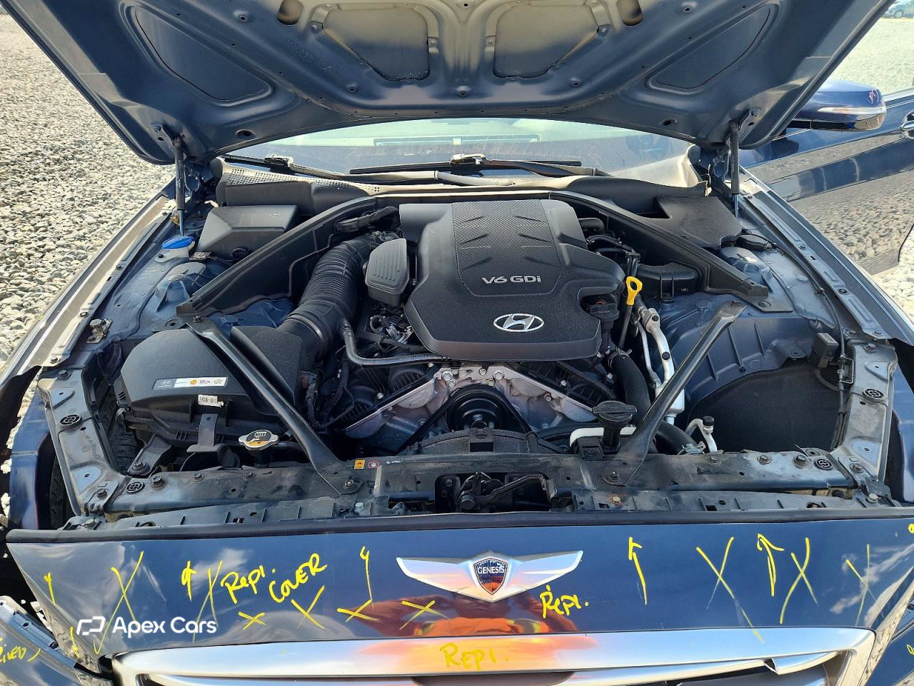 Hyundai Genesis 2016