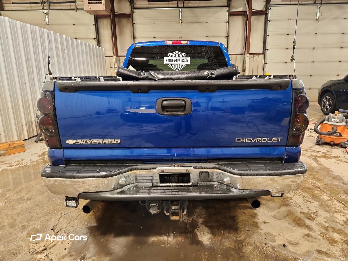Chevrolet Silverado 2004