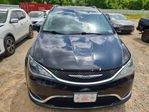 Chrysler Pacifica 2017