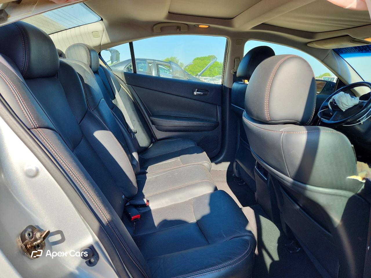 Nissan Maxima 2010
