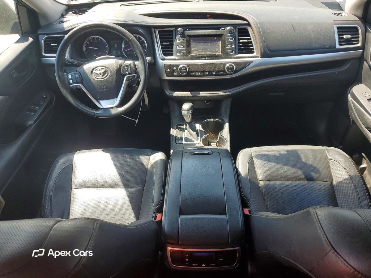 Toyota Highlander 2015