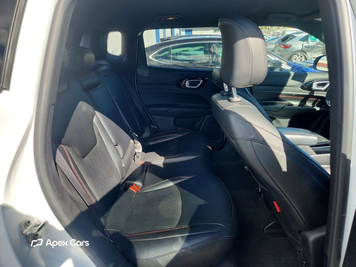 Jeep Compass 2025