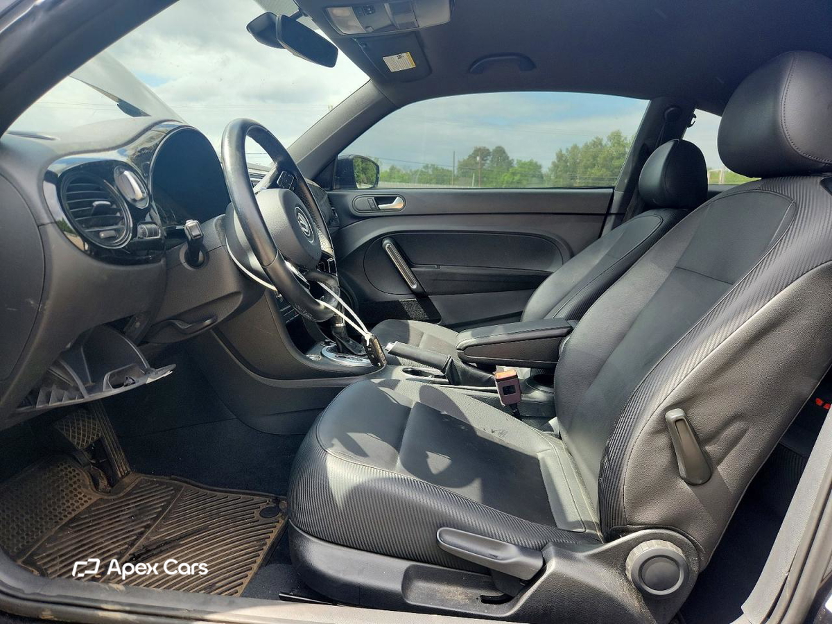 Volkswagen Beetle 2018