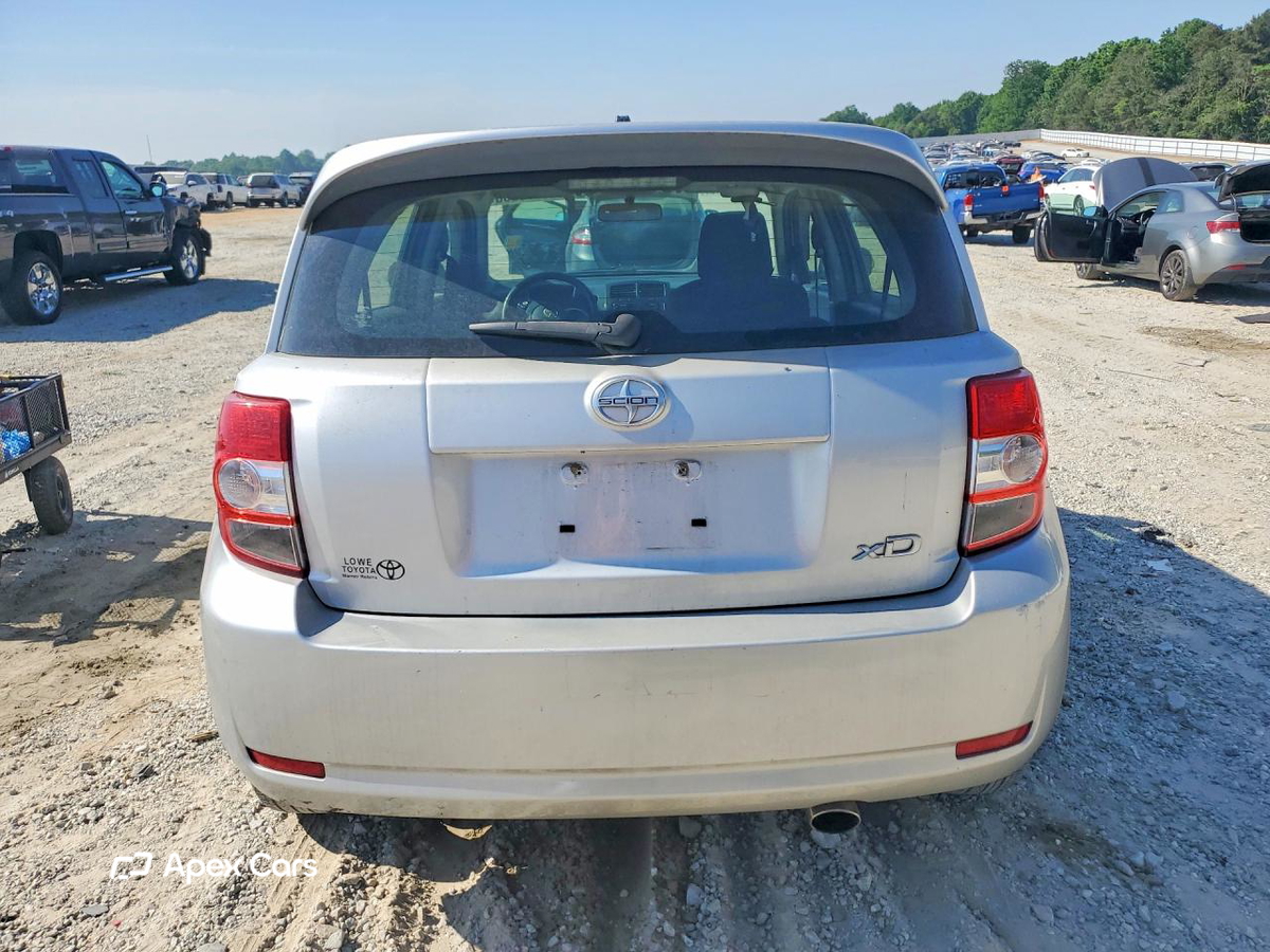 Scion xD 2008