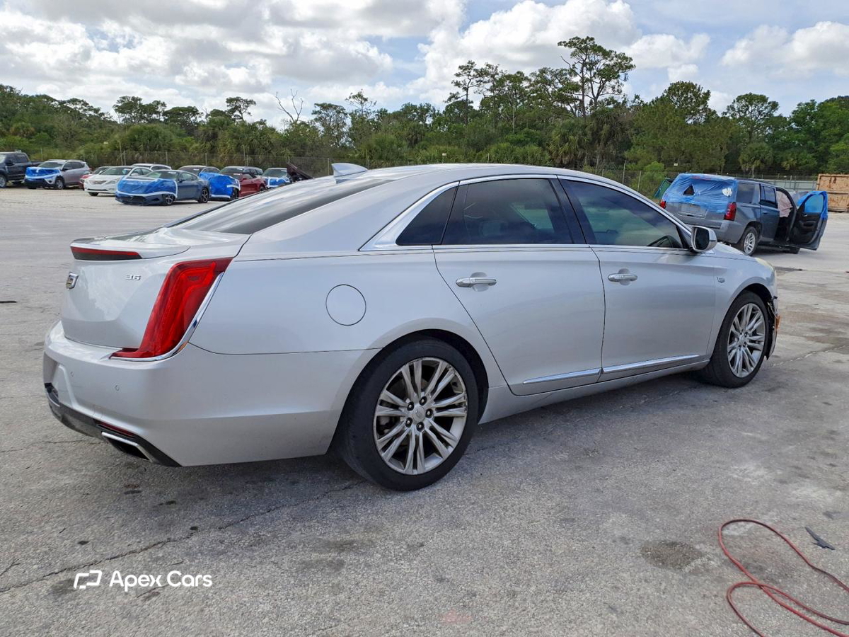 Cadillac XTS 2018
