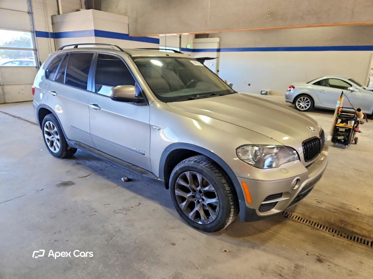 BMW X5 2011