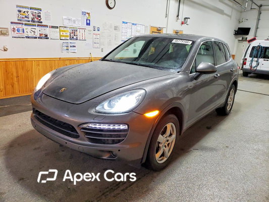 Porsche Cayenne 2013 - Image 1 of 13