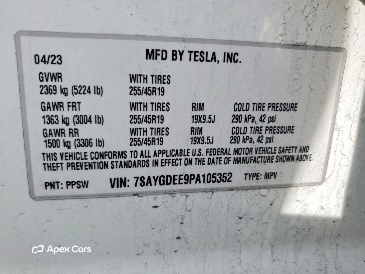Tesla Model Y 2023