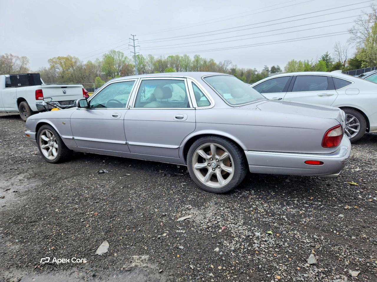 Jaguar XJR 2000
