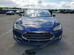 Tesla Model S 2015