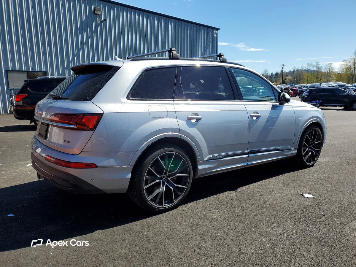 Audi Q7 2021