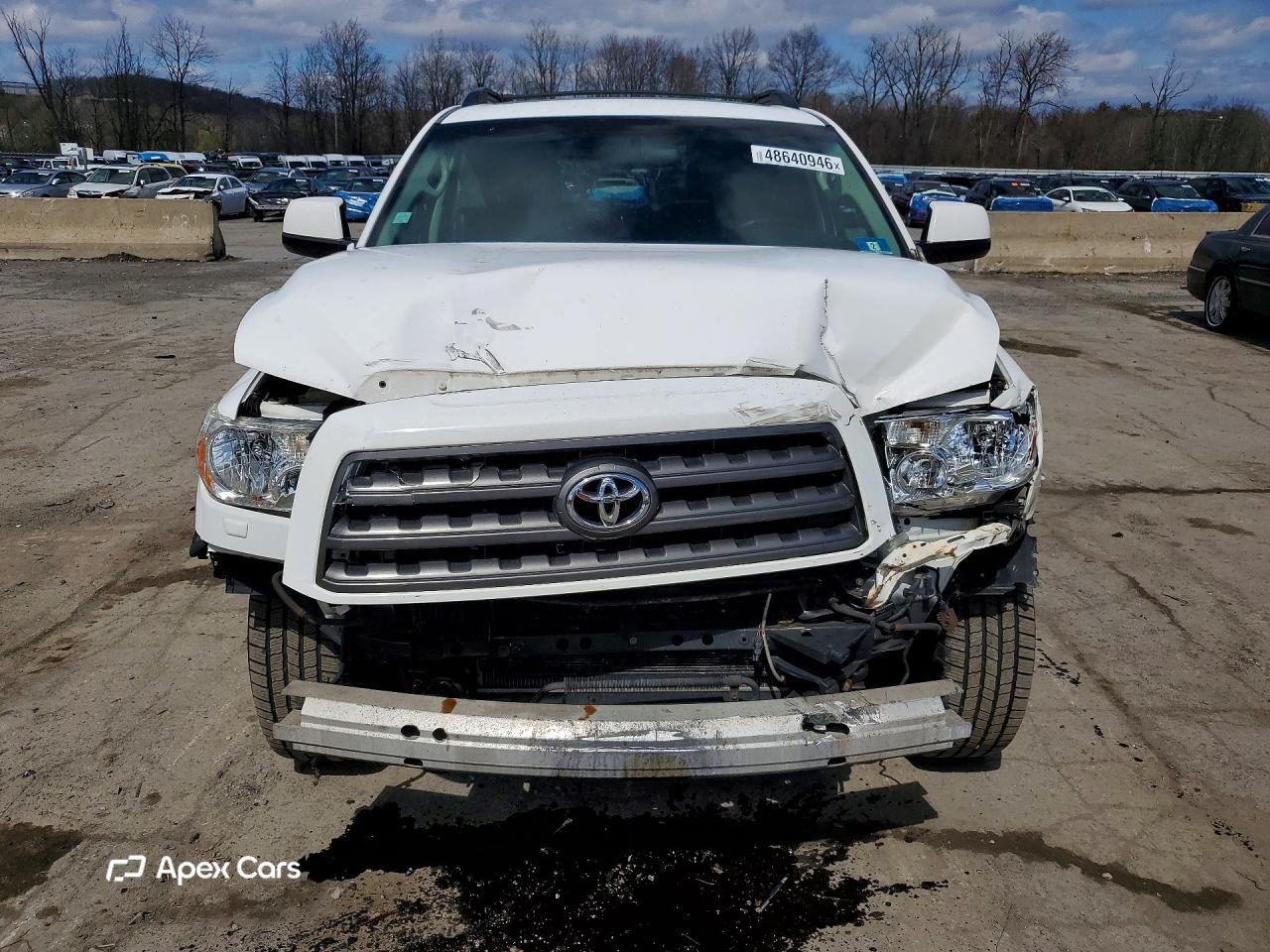 Toyota Sequoia 2010