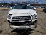 Toyota Sequoia 2010