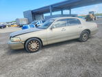 Lincoln Town Car 2006