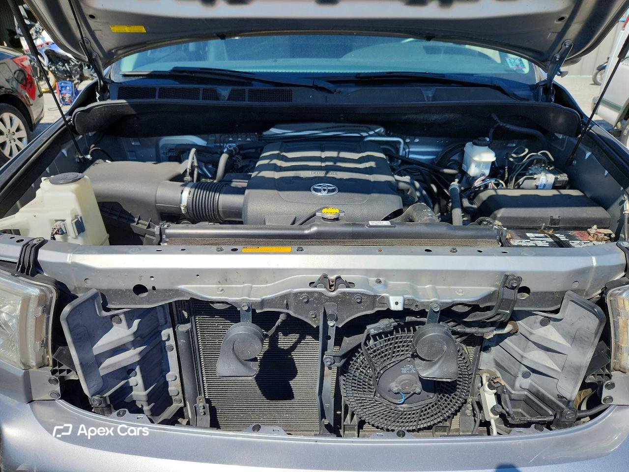 Toyota Sequoia 2015