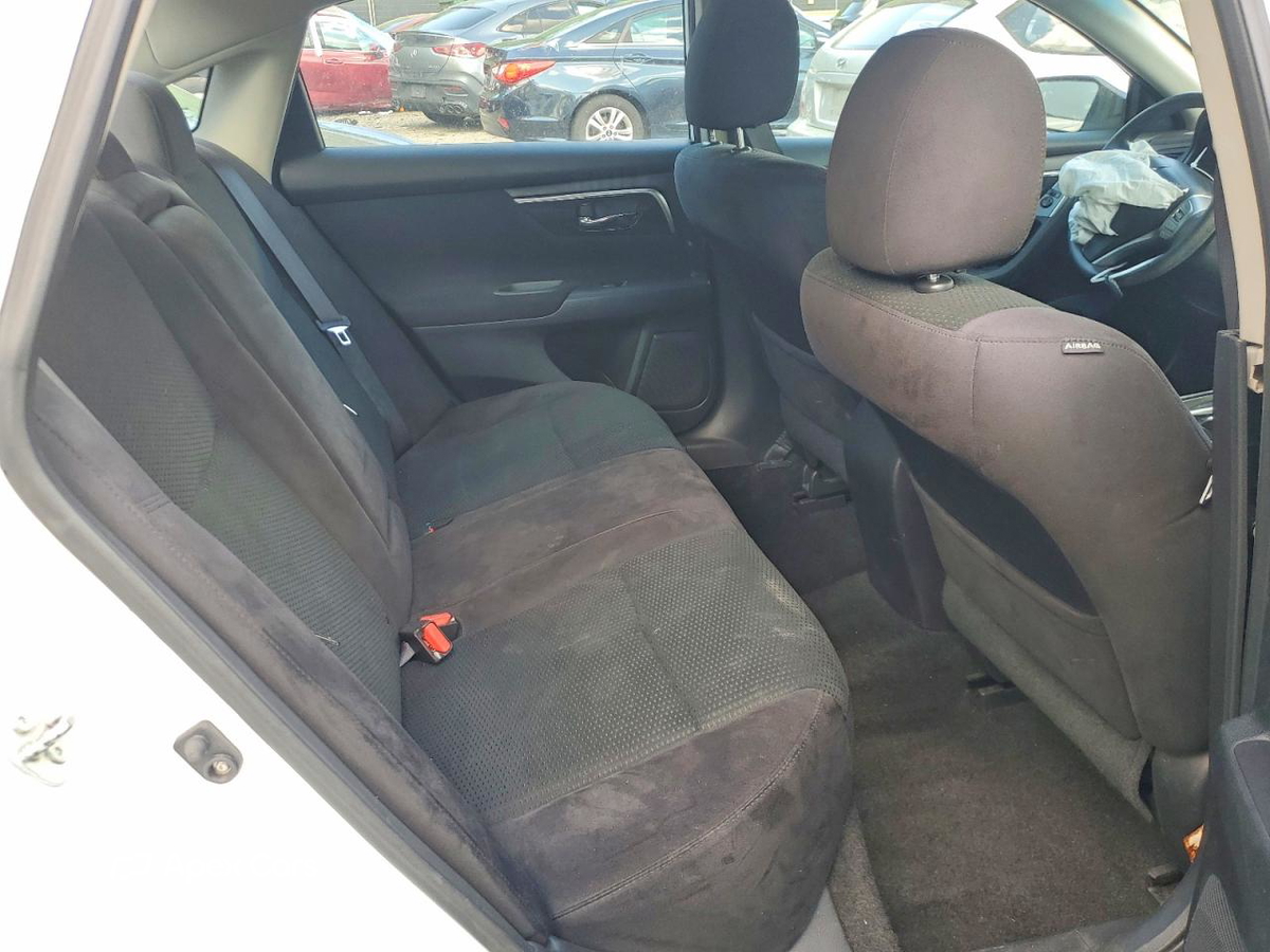 Nissan Altima 2014