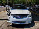 Nissan Altima 2010