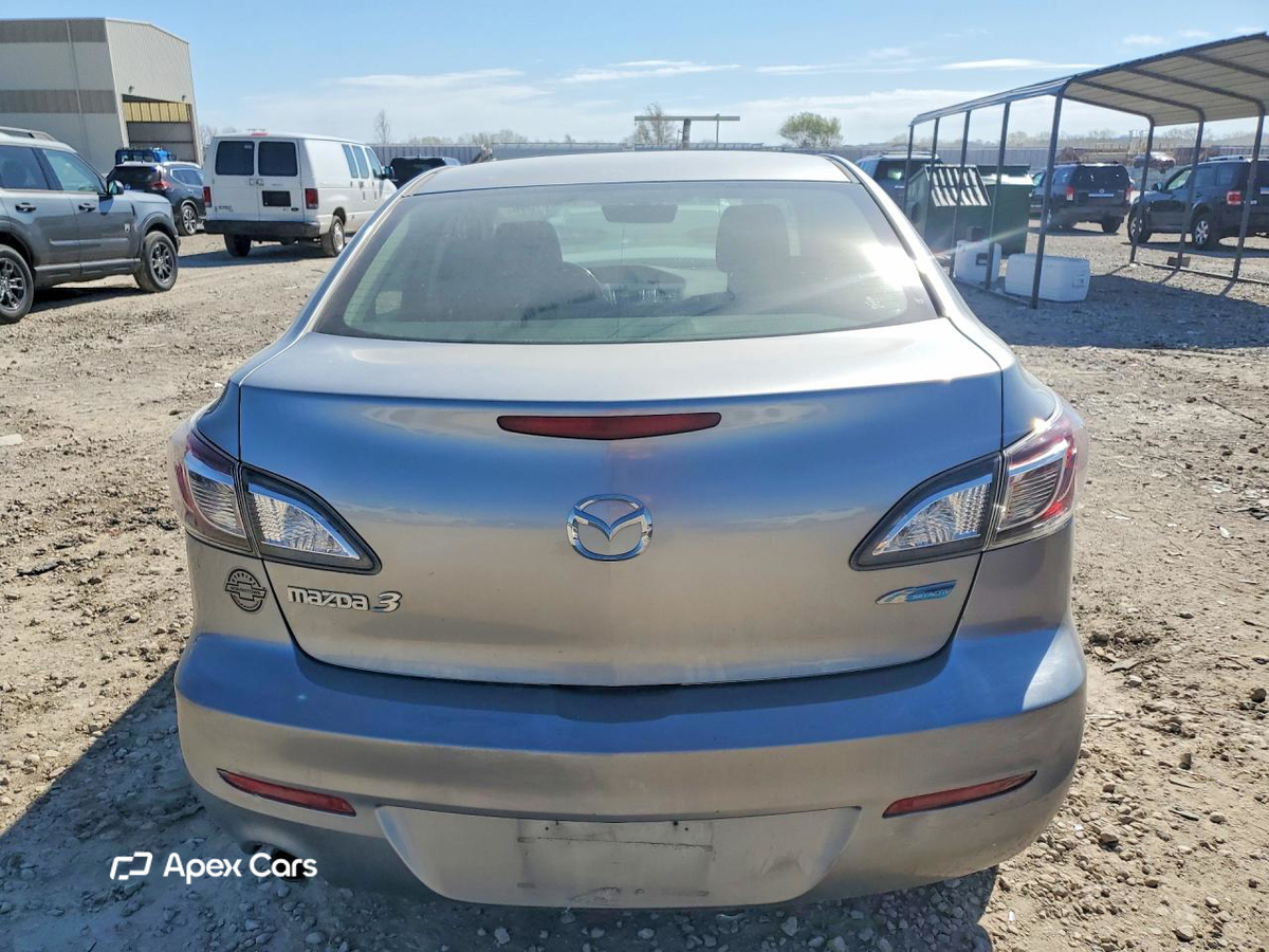Mazda 3 2012