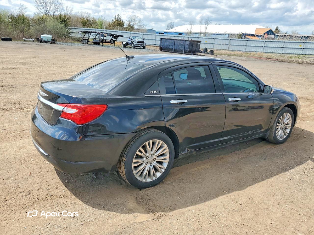 Chrysler 200 2011