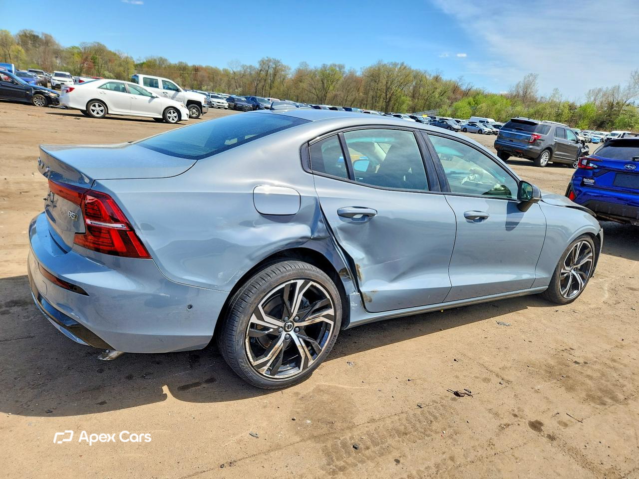 Volvo S60 2024