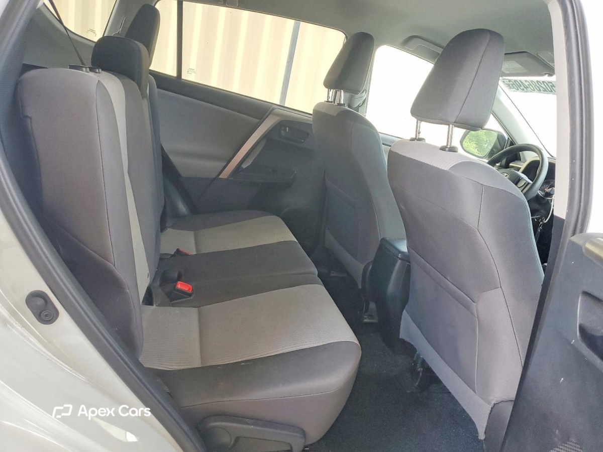 Toyota RAV 4 2014