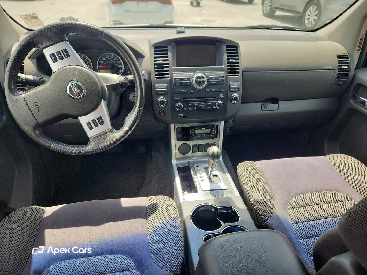 Nissan Pathfinder 2010