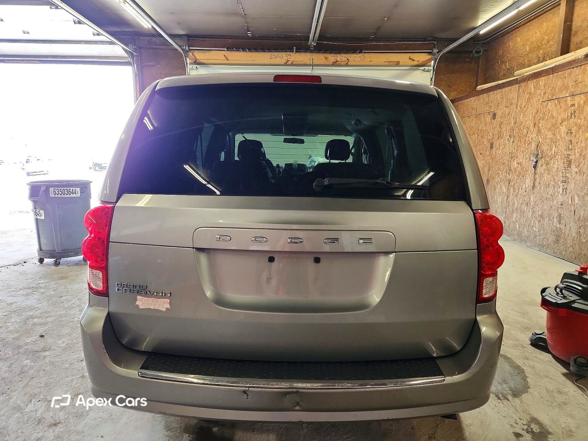 Dodge Caravan 2016
