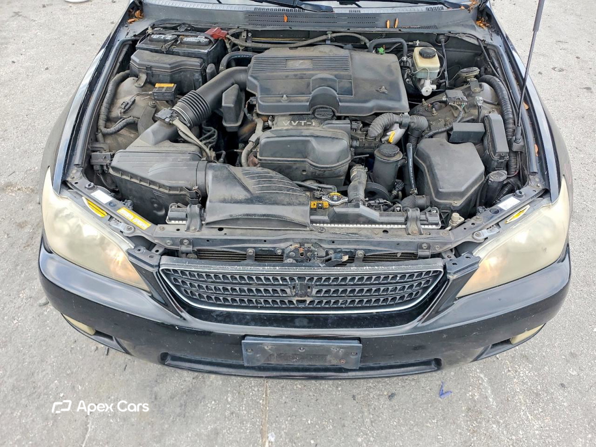 Lexus IS 2005