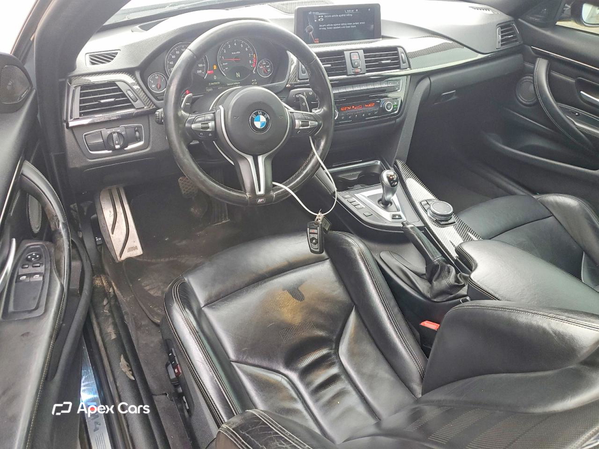 BMW M4 2015