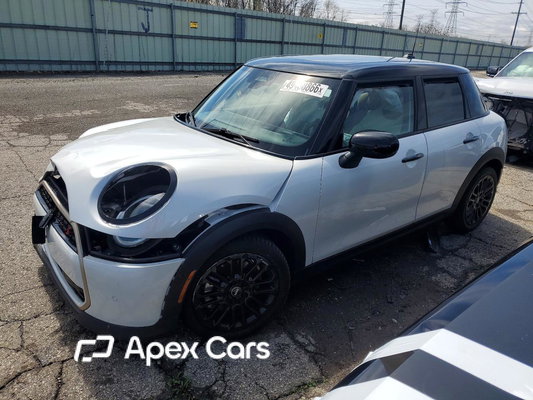 MINI Cooper 2025 - Image 1 of 15