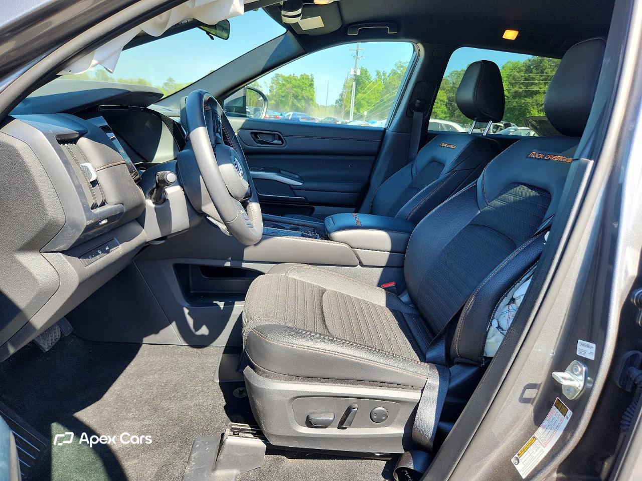 Nissan Pathfinder 2025