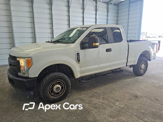 Ford F250 2017 - Image 1 of 13