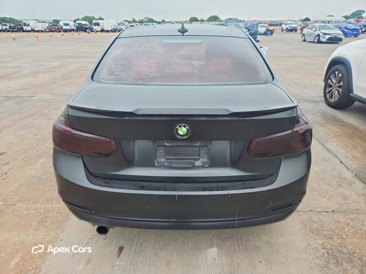 BMW Series 3 2016
