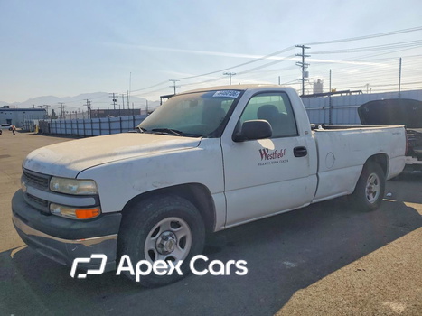Chevrolet Silverado 2000 - Image 1 of 12