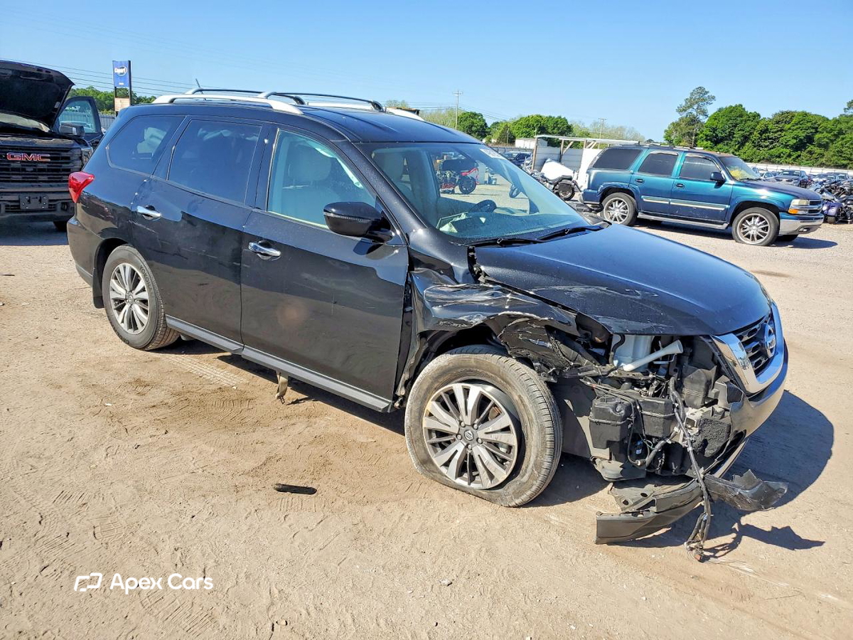 Nissan Pathfinder 2017
