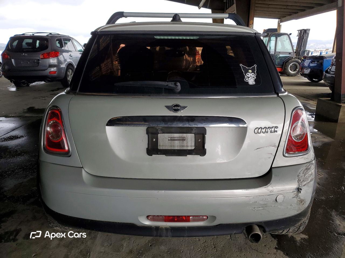MINI Cooper 2011