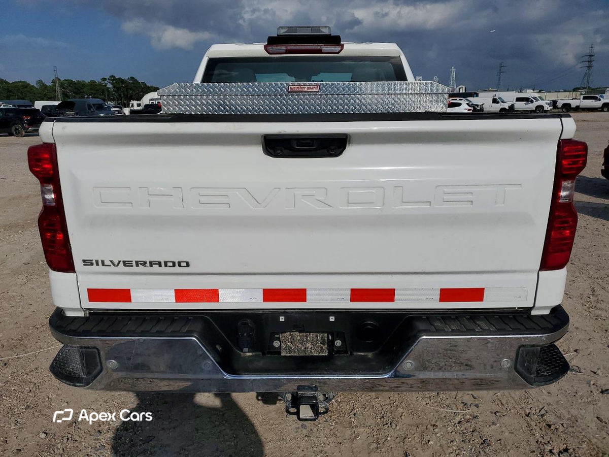 Chevrolet Silverado 2023