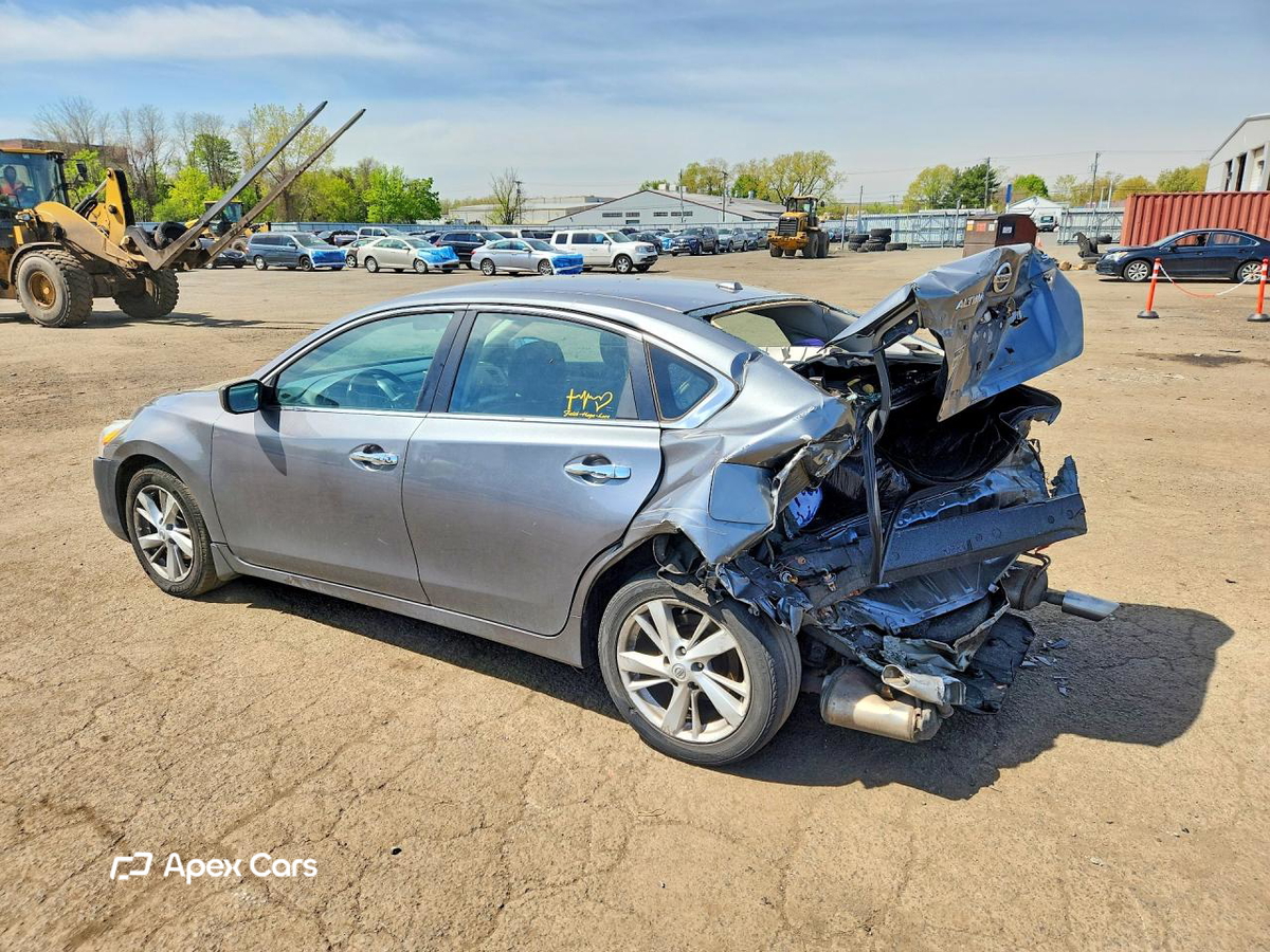 Nissan Altima 2015