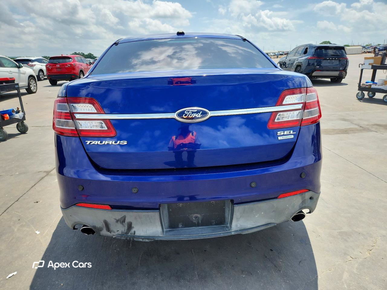 Ford Taurus 2013