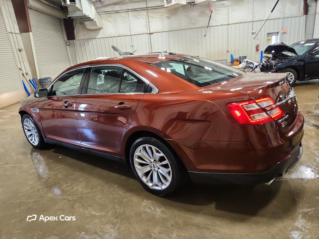 Ford Taurus 2015