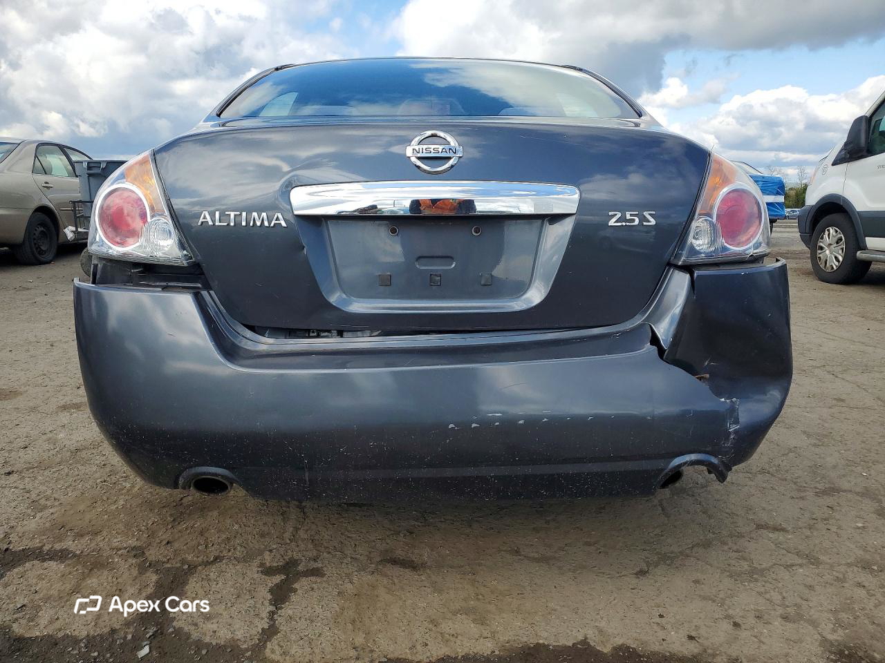 Nissan Altima 2012